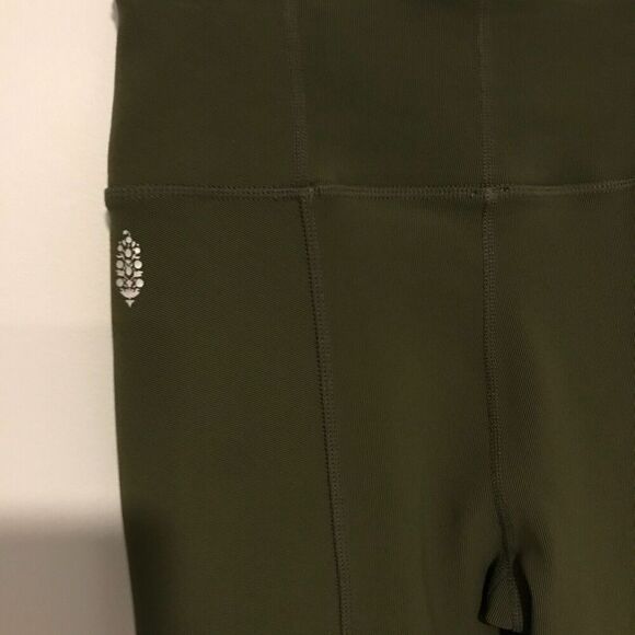 FP Movement High-Rise Lyla Flare Army Green Ribbed Yoga Pants - SMALL - Picture 2 of 10